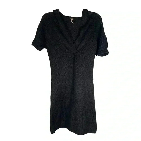 proof Dresses & Skirts - Boutique Proof Black V-Neck Knit Lightweight Hooded Coverup Dress